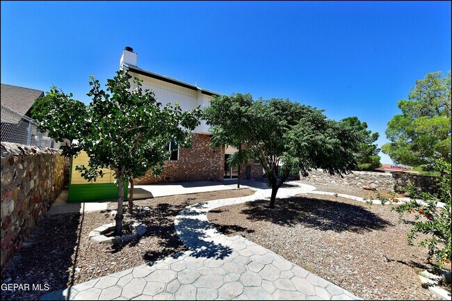 Building Photo - 7249 Imperial Ridge Dr