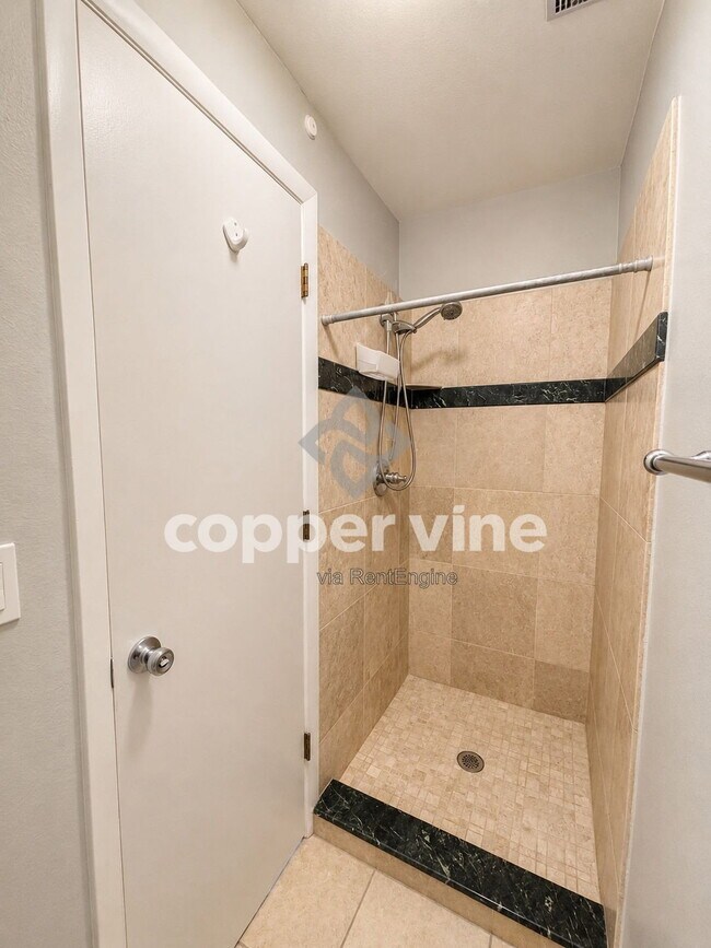 Building Photo - 4249 W 110th Pl