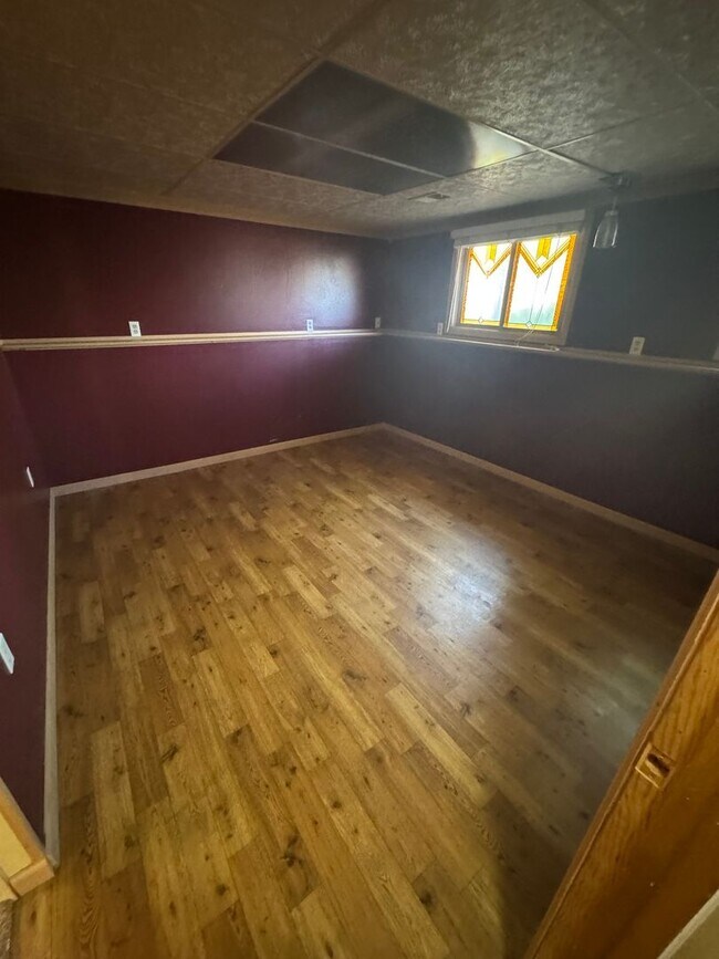 Building Photo - Westmoor West Home