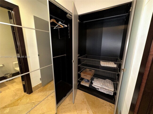 Building Photo - 2301 Collins Ave