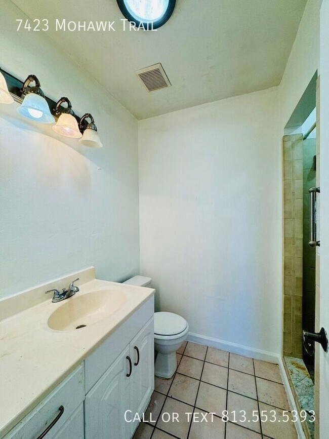 Building Photo - 7423 Mohawk Trail