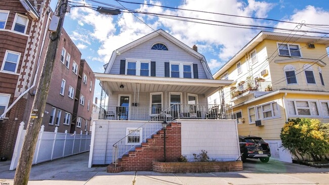 Building Photo - 26 S Oakland Ave