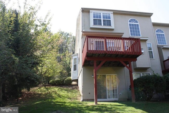 Building Photo - 183 Mountain View Dr