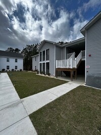 Building Photo - 171 Charter Dr