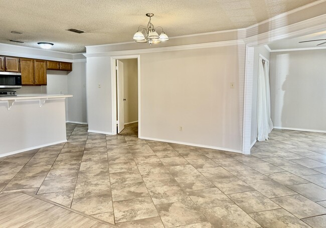 Building Photo - 3315 78th St