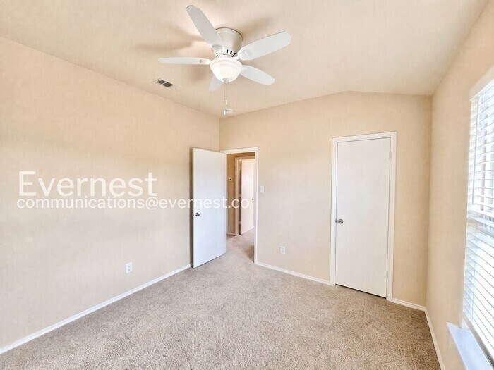 Building Photo - 7105 Cotton Seed Dr