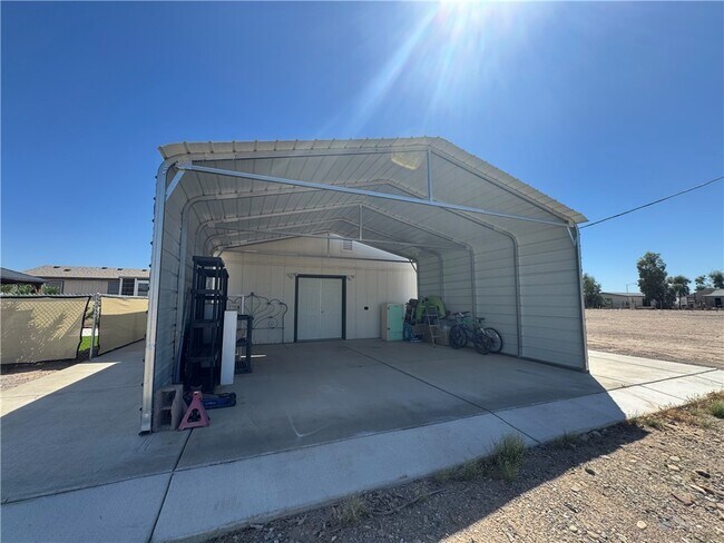 Building Photo - 7429 Martin Dr
