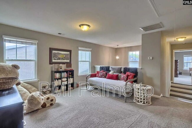 Building Photo - 326 Lanyard Ln