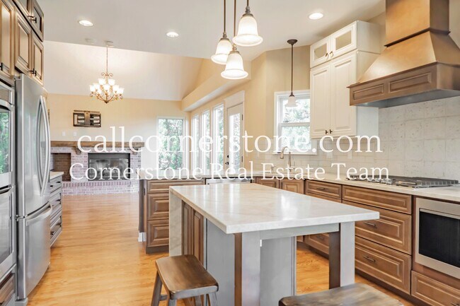 Building Photo - 32 Jessana Heights
