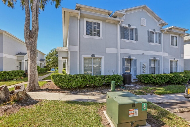 Building Photo - 7402 E Bank Dr