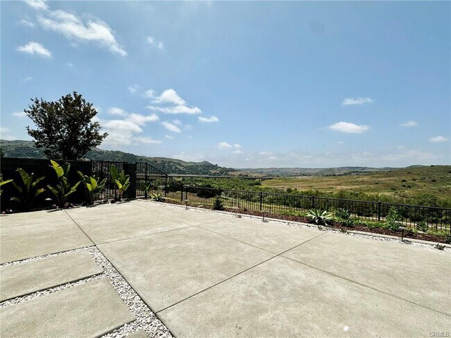 Building Photo - 3162 Ivy Wy