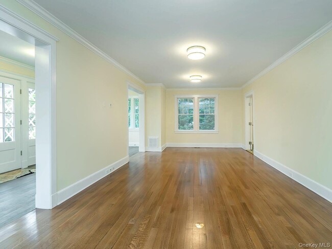 Building Photo - 29 Birch St