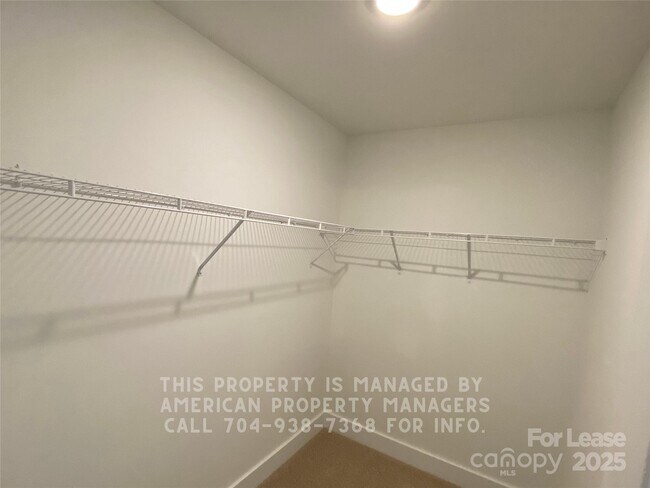 Building Photo - 212 N Correll St