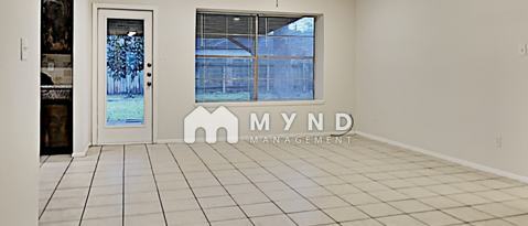 Building Photo - 15226 Flamingo Park