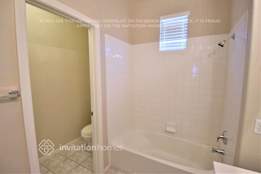 Building Photo - 3452 Yellow Cove Ln