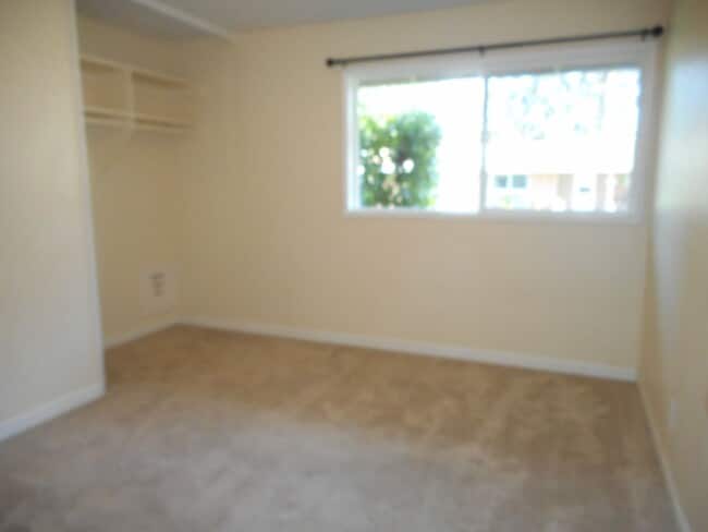 Building Photo - Bright and Spacious Adair Village Gem!