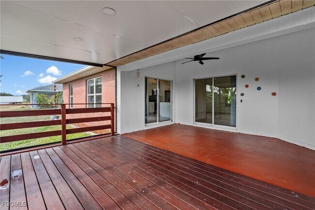 Building Photo - 2613 39th St SW