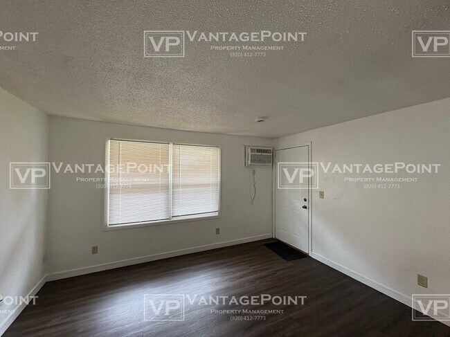 Building Photo - 2241 Imperial Ln