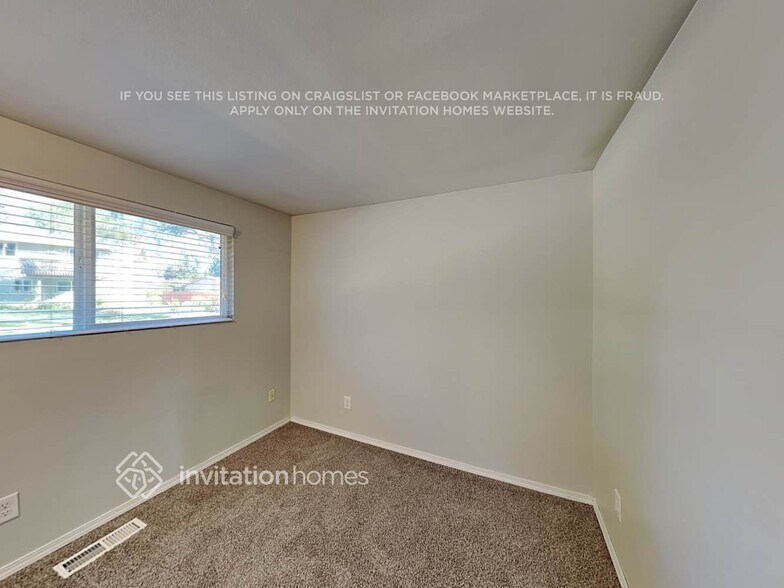 Building Photo - 6012 99th Pl NE