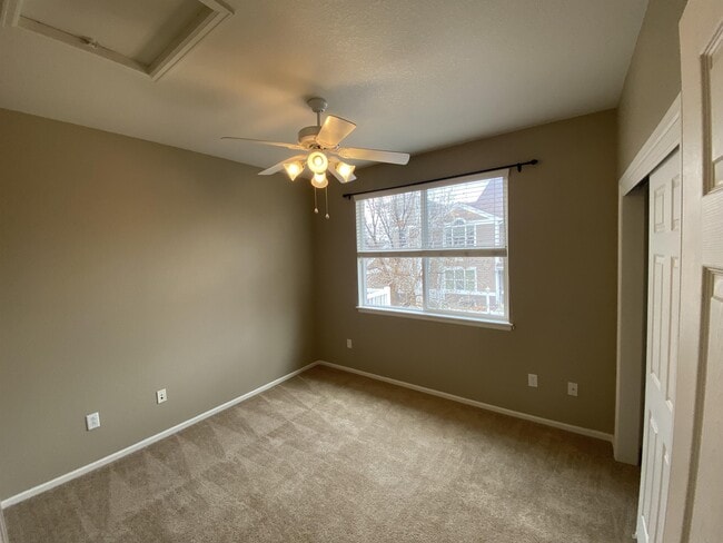Building Photo - 2115 Grays Peak Dr