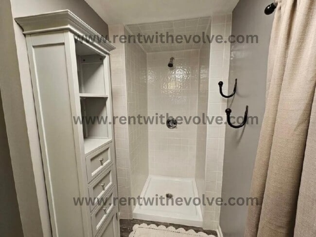 Building Photo - 1349 G. Ave., New Castle, IN