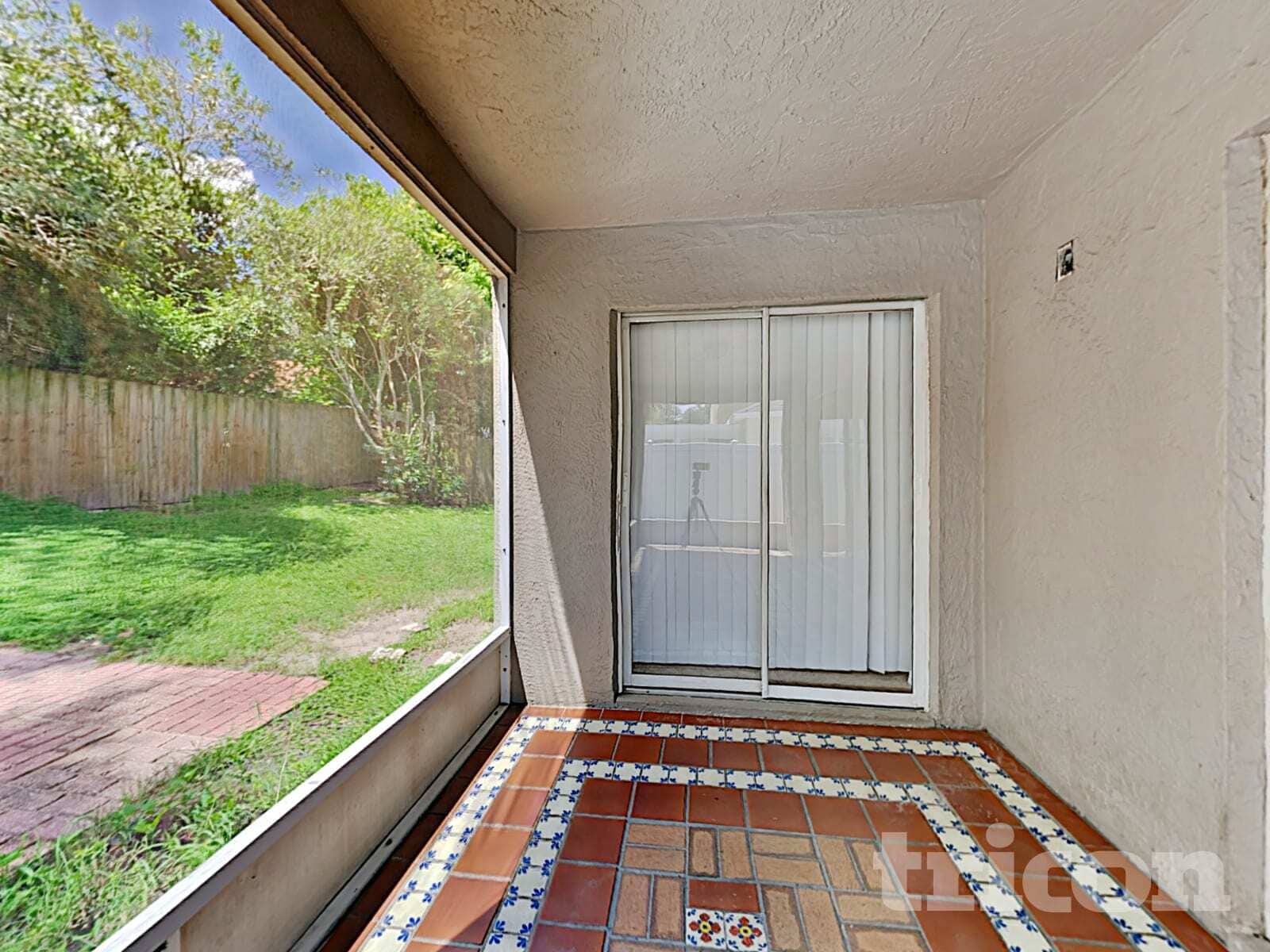 Building Photo - 308 Sonoma Dr