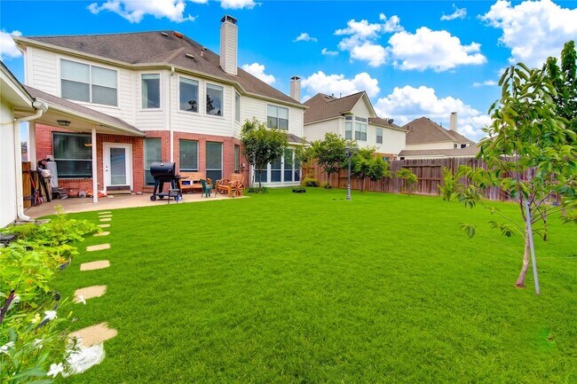 Building Photo - 5911 Canyon Brook Ct