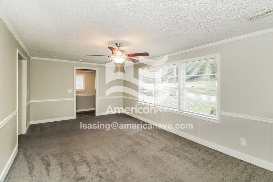 Building Photo - 720 Bryant Rd