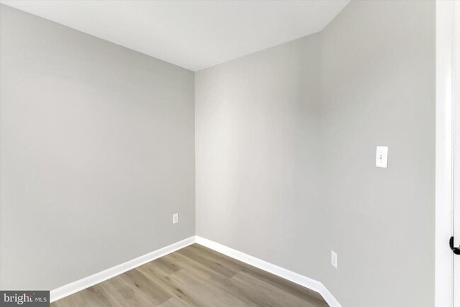 Building Photo - 9411 Royal Bonnet Terrace
