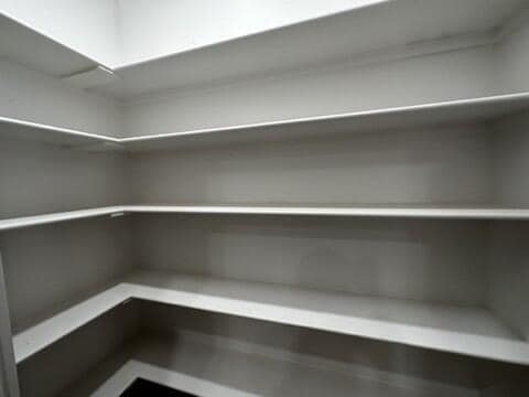 Building Photo - 5804 Urbana Pl