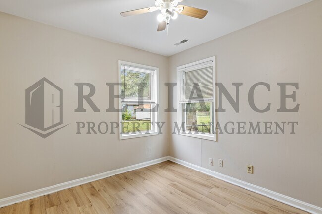 Building Photo - 1422 S Meridian Ave