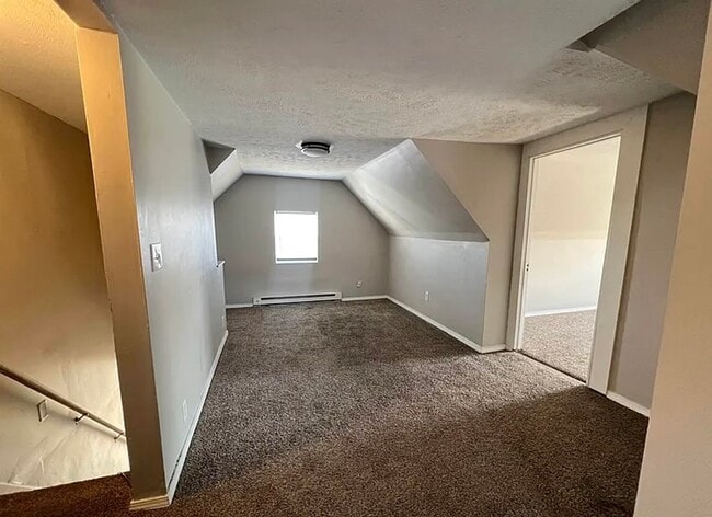 Building Photo - Welcome to our charming 1 bedroom