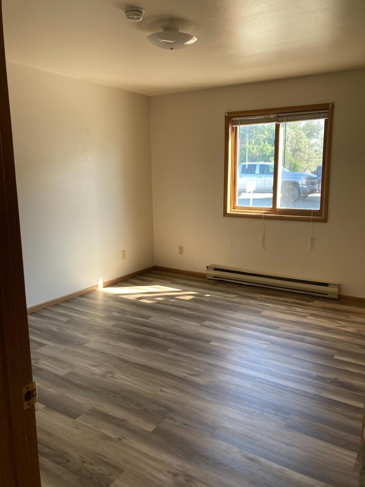 Building Photo - 2820 Baker Dr
