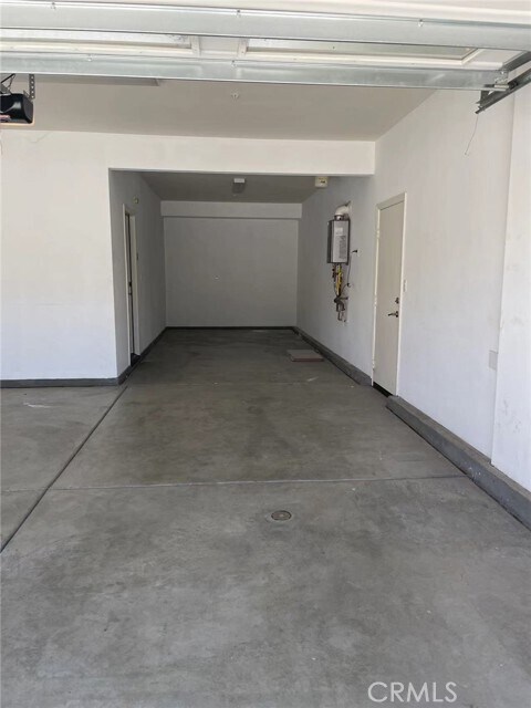 Building Photo - 16396 Rosa Linda Ln