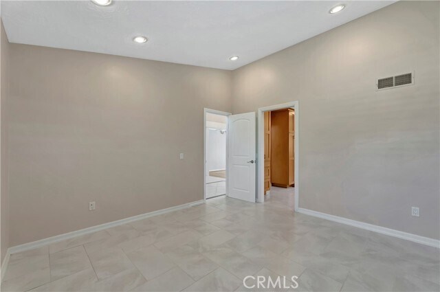 Building Photo - 17675 Rainglen Ln