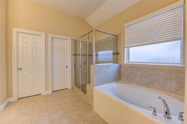 Building Photo - 5530 Mangrove Creek Ln