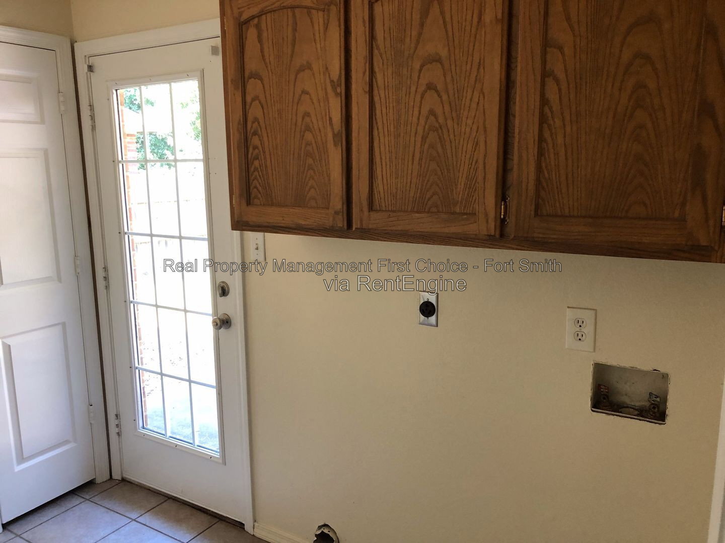 Building Photo - 3509 Price Cir
