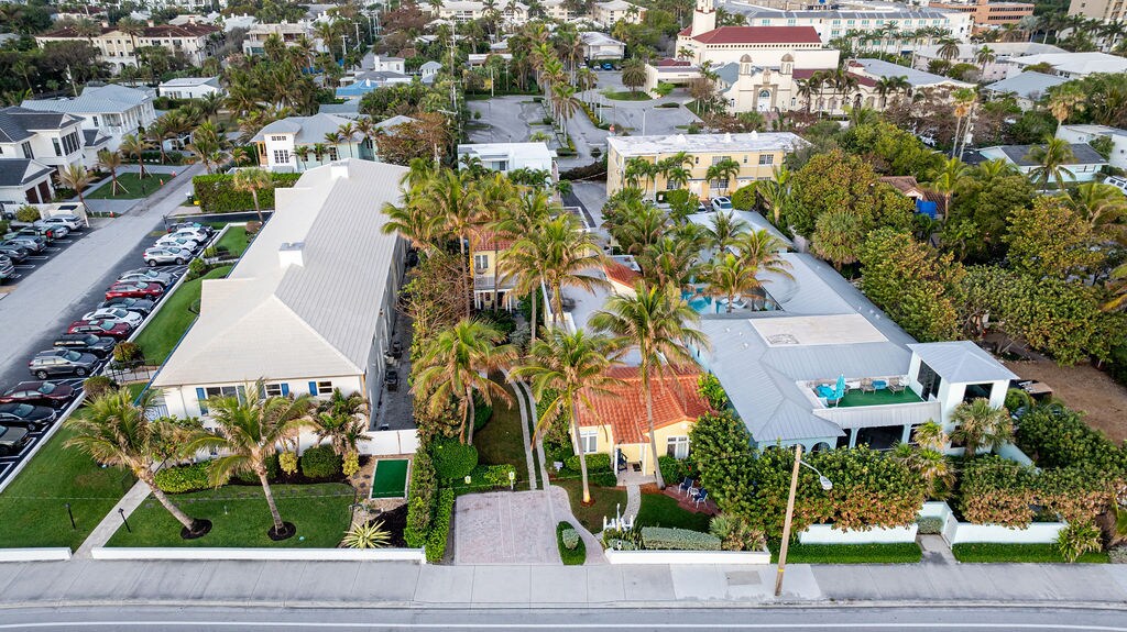 Building Photo - 88 S Ocean Blvd