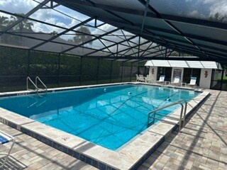 Pool Area - 320 Lakeview St