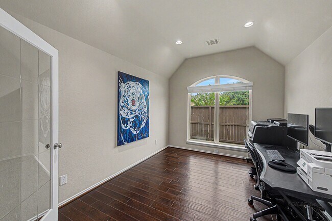 Building Photo - 29147 Crystal Rose Ln