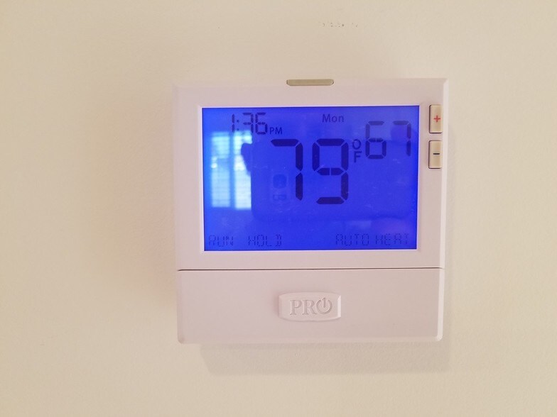 Wifi Enabled Thermostat - 1429 S Sycamore Ave