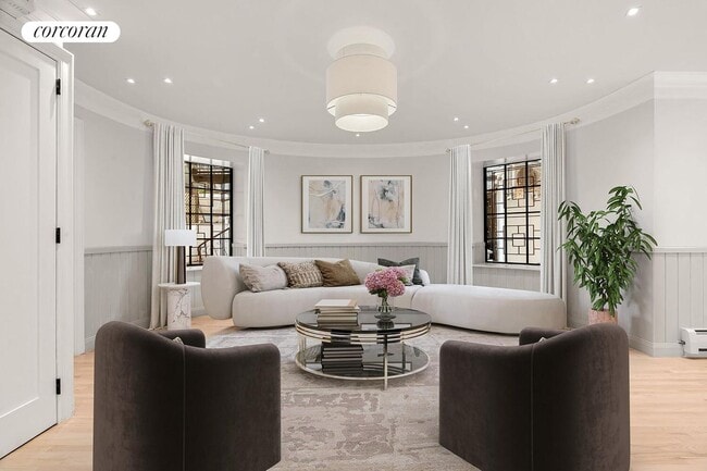 Building Photo - 6 E 65th St