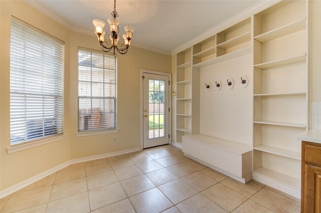 Building Photo - 1807 Garden Terrace Dr