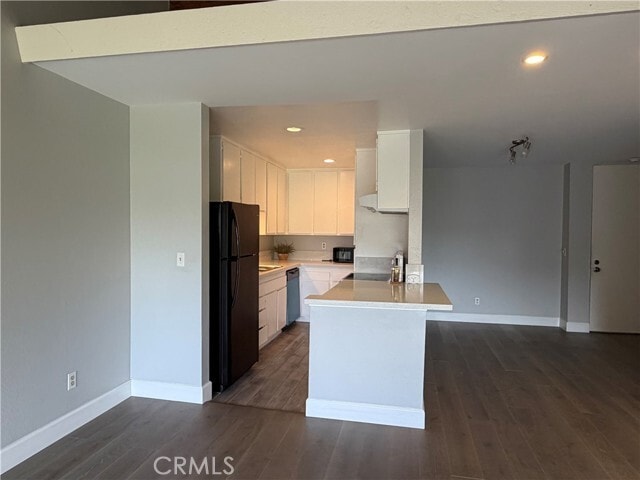 Building Photo - 6542 Ocean Crest Dr