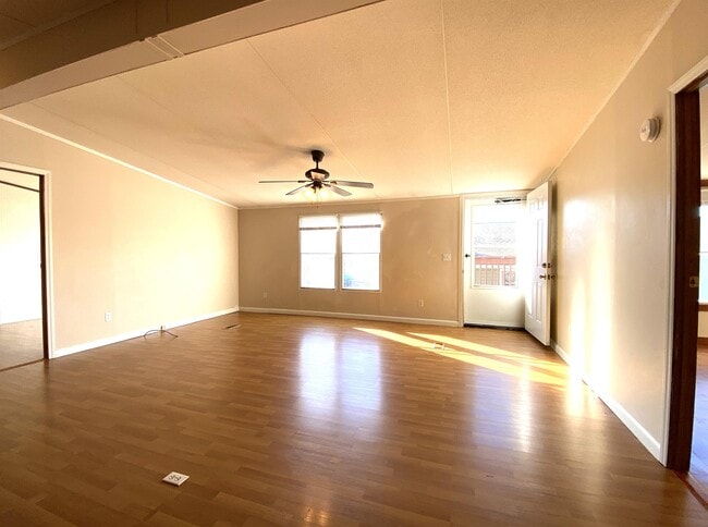 Building Photo - 54 Windy Hill Rd