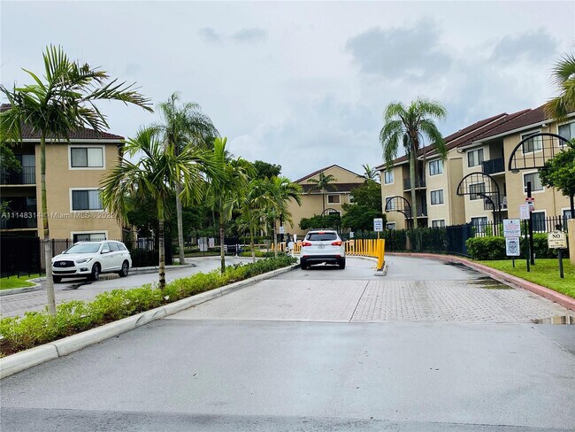 Building Photo - 9044 W Atlantic Blvd