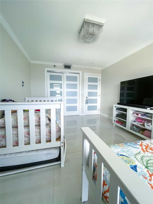 Building Photo - 4000 Towerside Terrace