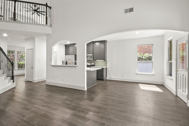 Building Photo - 71 Black Swan Pl