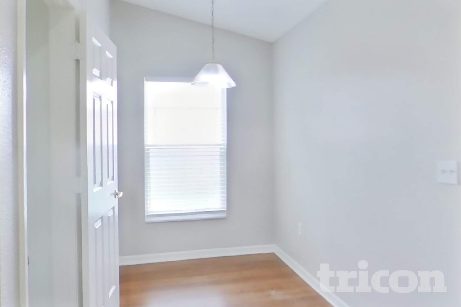 Building Photo - 7833 Manor Dr