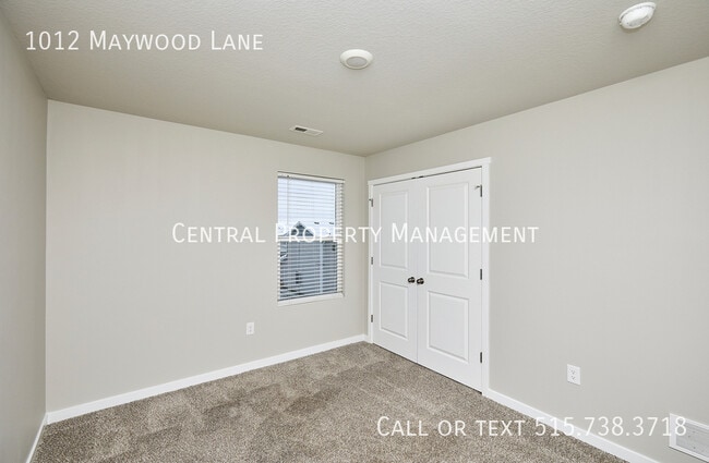 Building Photo - 1012 Maywood Ln